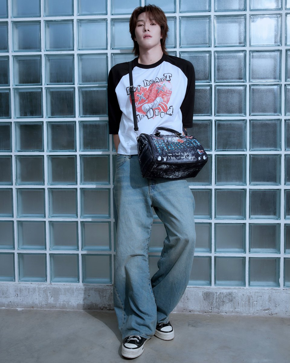 gemijuniii's tweet photo. ceo hannah หล่อขนาดนี้เลย ถูกต้องจริง ๆ เสื้อส่งกระเป๋า กระเป๋าส่งสร้อย สร้อยส่งคน สวยทุกคอล นานิเก่งอะ 👄🖤

#hannahshopofficial
#hirunkit_ https://t.co/0JH1hMxdqN