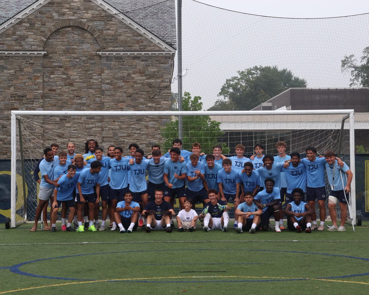 GoTeamIMPACT's tweet photo. Getting back in the swing of things 😁

Our Team IMPACT matches have been heading back to campus alongside their teams, joining them at practice to show support as they get ready for the upcoming seasons! 

#AllInAllTogether #impactmatches https://t.co/MZn0uc4jmX