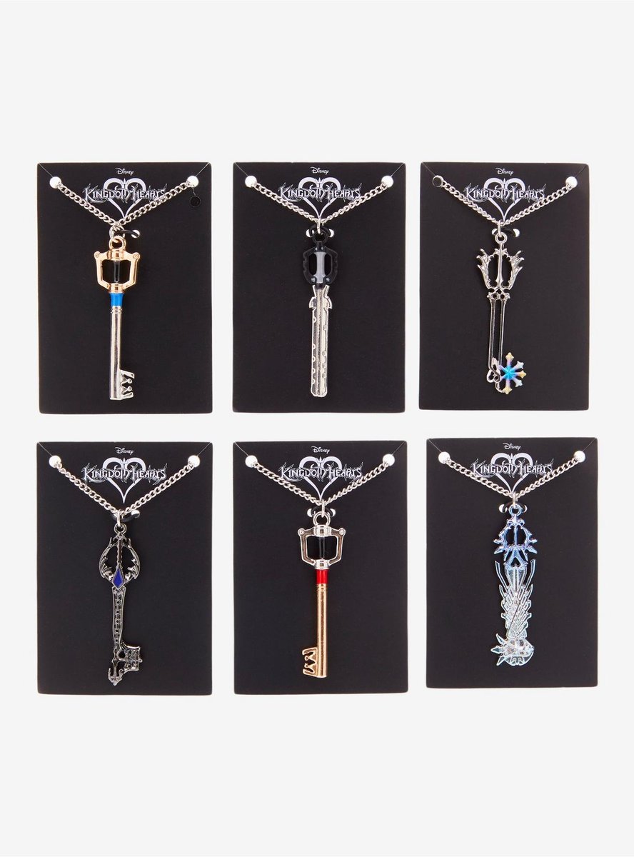 churroz's tweet photo. Box Lunch has added an exclusive KINGDOM HEARTS Keyblade Necklace Blind Box! 
#kingdomhearts #disney #squareenix #KHMerch #_KH

Link: https://t.co/xk3eqfK3Fv https://t.co/qI1lPdD79Y