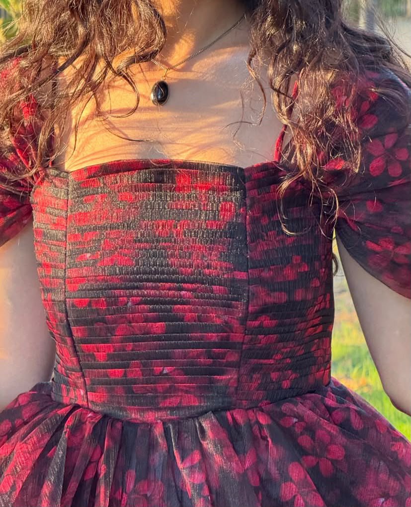 PrithulaPritha's tweet photo. Outfit from scratch🖤 https://t.co/vxn45cker1