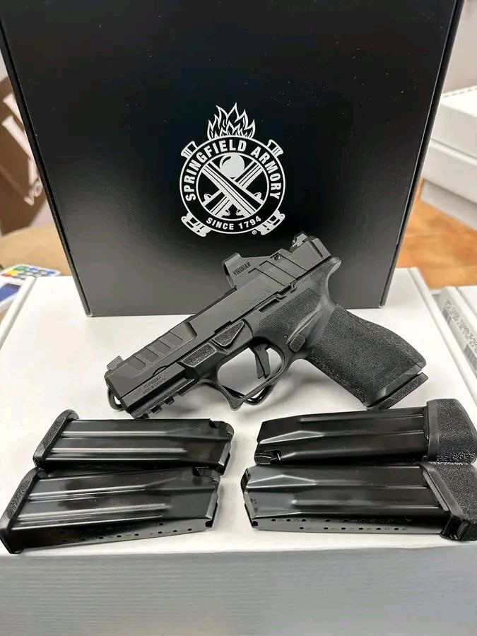 DRAKOKINGbicc's tweet photo. Springfield Echelon gear up package with red dot and 5 mags!
2 available!
#training #shootingrange #everydaycarry #firearmphotography #ammo #weapon #gunlife #m #gunstagram #nra #x #ak #shotgun #tacticalgear #handguns #usa #rifles #firearmsphotography #merica #america #ccw https://t.co/qOok1zJJsl