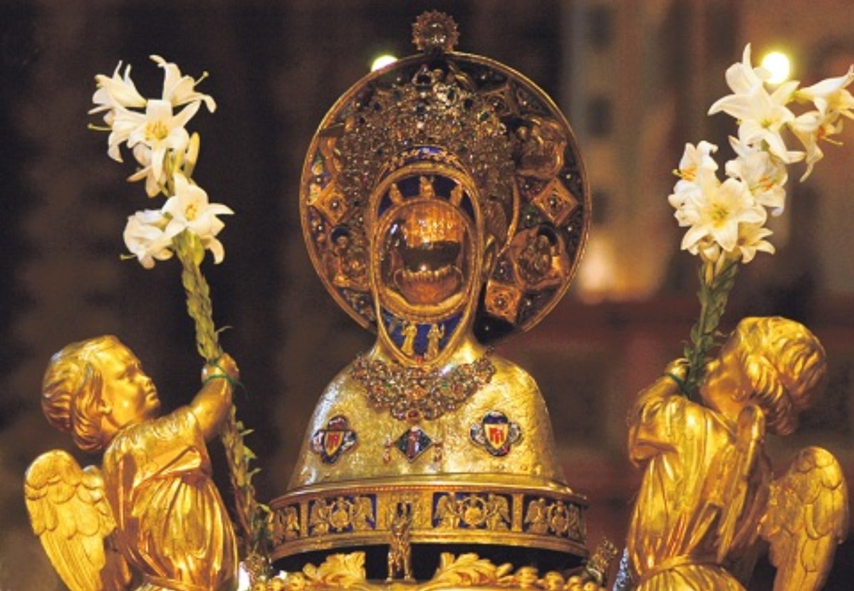 unlucky_Gurl_'s tweet photo. If Konami seriously considers making a Silent Hill game set in Italy in the future, I hope they go wild with the religious imagery. The belief and art related to relics from here can be absolutely brutal, cruel yet beautiful. Basically same tone of the Order from the first games. https://t.co/o3M77UjGYK