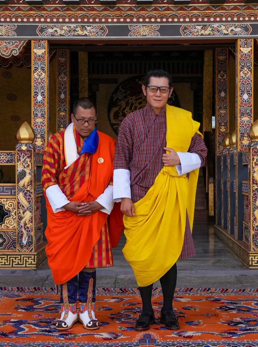 BhutanT's tweet photo. 27 August 2026: His Majesty The King conferred Dakyen upon the Speaker of the National Assembly, the Home Minister, and the Minister for Energy and Natural Resources, formally appointing them to office. His Majesty also granted the Liwang Kabney to the Opposition Leader. https://t.co/w1wNsKVNVQ