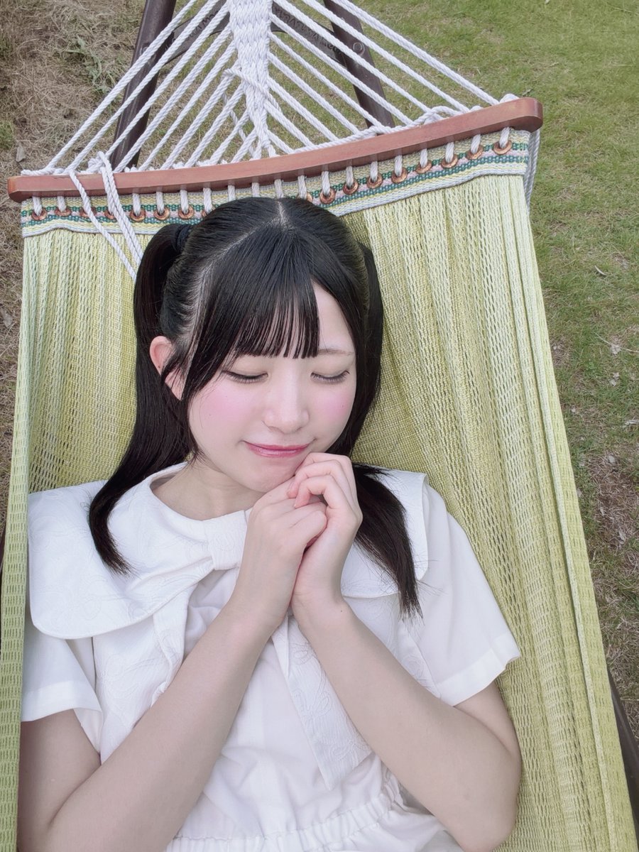 micoto_sukiiro's tweet photo. 漫画好きな女の子ってありですか？ https://t.co/te20j297cI