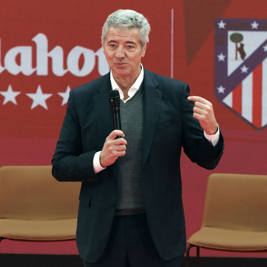 ActuFoot_'s tweet photo. 🚨🚨 MIGUEL ANGEL GIL MARIN 🇪🇸 : « JULIAN ALVAREZ 🇦🇷 NE SERA PAS TRANSFÉRÉ AU FC BARCELONE. ❌

VOUS AVEZ MA PAROLE. » 🗣️

Au cas où on n'avait pas compris... 😭

🗞️ @MPlusDeportes https://t.co/YlNgDOYLxP