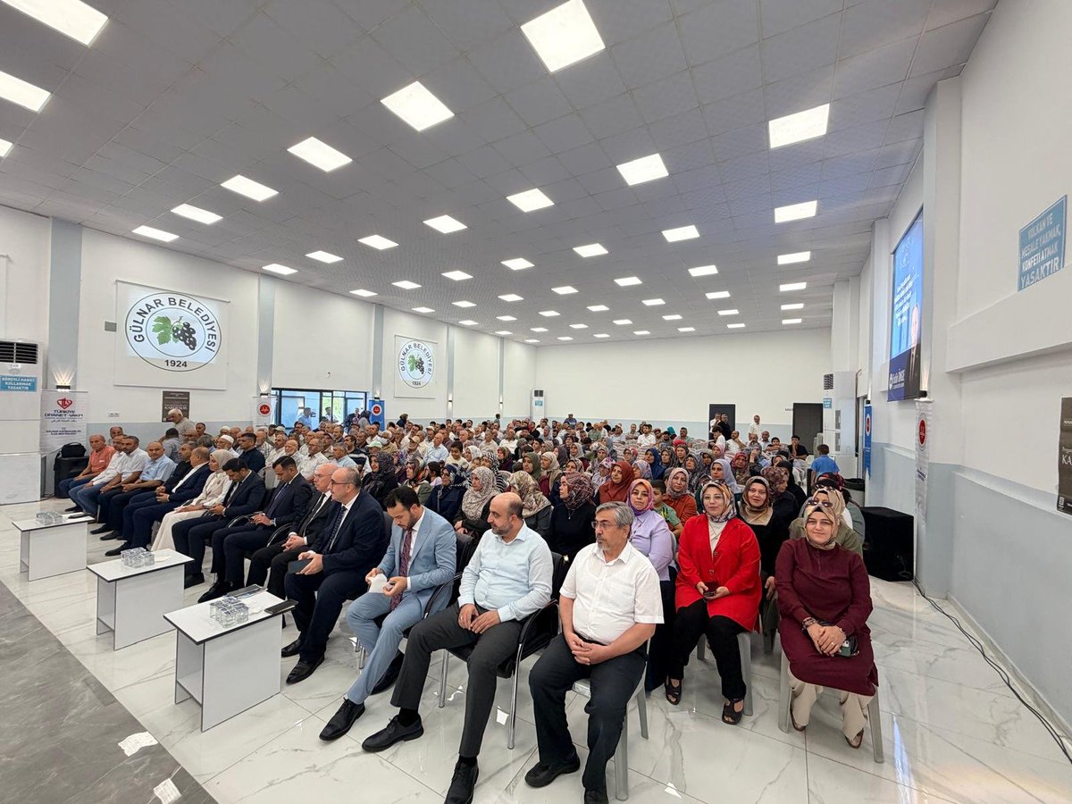 AkGulnar33's tweet photo. İlçe Kaymakamımız Sayın Emrah ASLAN, İlçe Başkanımız Sayın Ahmet ŞAHİN, Yönetim Kurulu Üyelerimiz, Kadın Kolları Başkanımız Sayın Hatice ÖNGE KAFES  Kadın ve Gençlik Kolları teşkilatımızla İlçe Müftülüğümüz tarafından düzenlenen Mevlid-i Nebi Haftası programına katılım sağladık. https://t.co/hRey9qXnJ6