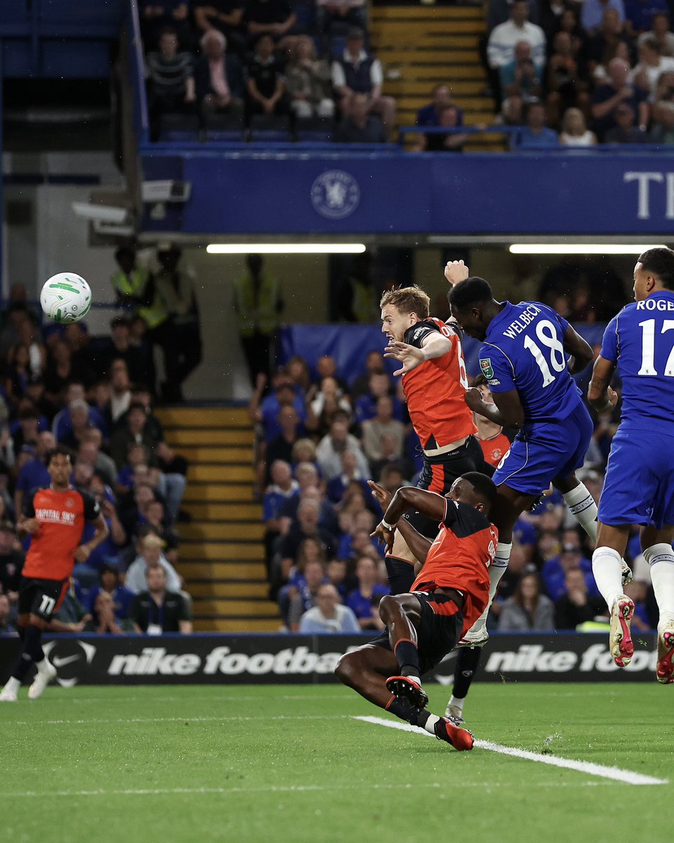 DannyWelbeck's tweet photo. First goal for Chelsea ✅💙
A memorable night, thanks for your support Blues! 👊🏿
#CFC https://t.co/dxk01GhfmL