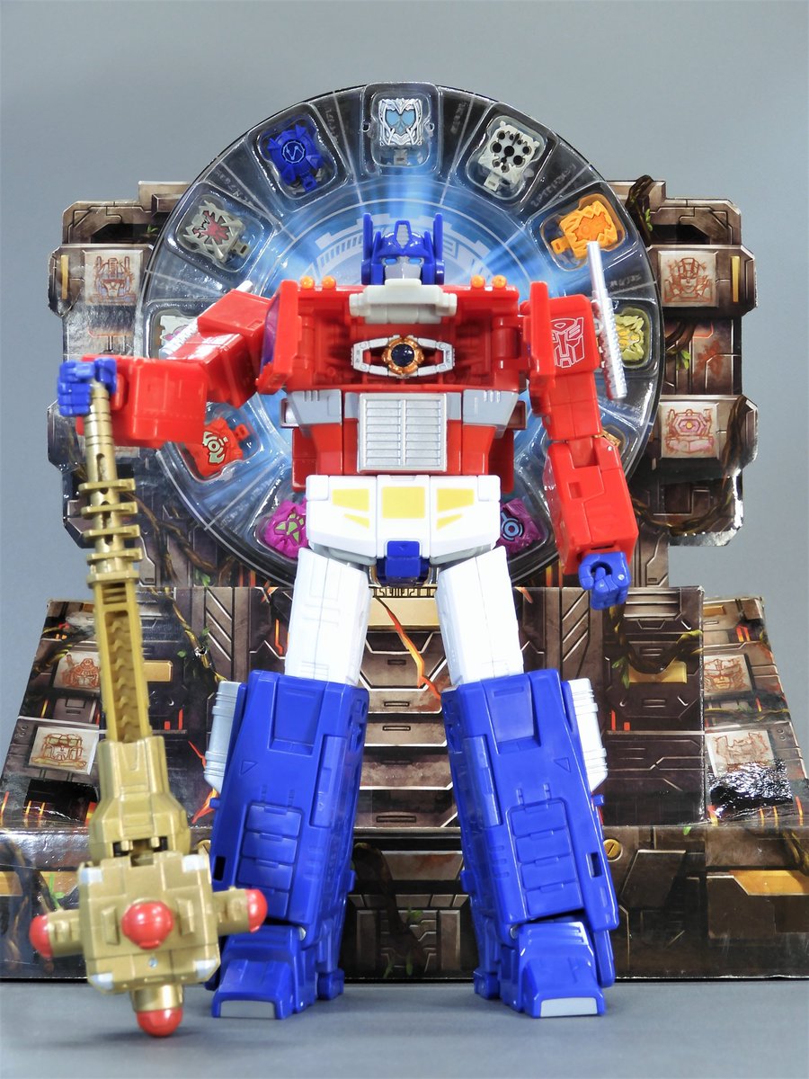 gLYjzoShlTvAN0g's tweet photo. オプティマスプライムに声を命をスパークを宿してくれてありがとう https://t.co/Z2O9zXLWGc