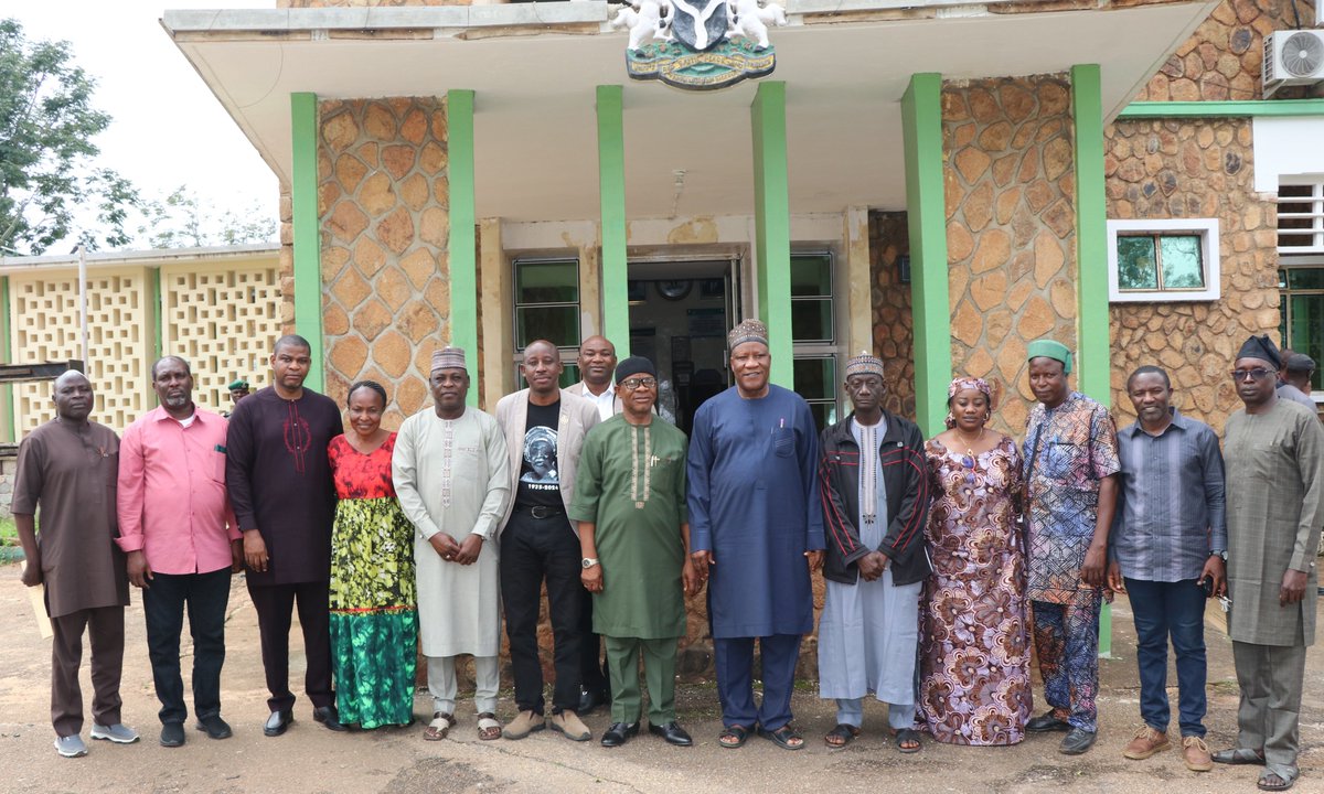 nvrivom's tweet photo. NVRI, FCVMLT RENEW COMMITMENT TO A STRONG PARENT-CHILD INSTITUTIONAL BOND
The Provost of the Federal College of Veterinary and Medical Laboratory Technology (FCVMLT), Dr. Chukwu O. O. Chukwu, led his management team on a courtesy visit today, Thursday, 27, August, 2026 to the https://t.co/bGAJlhmwnV