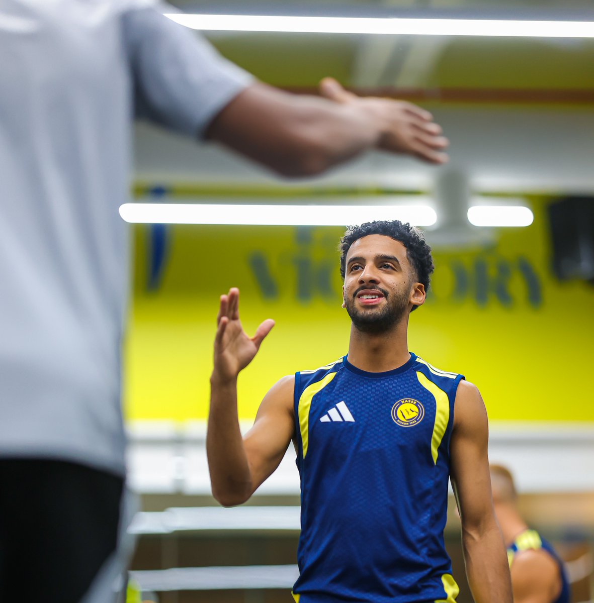AlNassrFC's tweet photo. من أجل خطوةٍ جديدةٍ في الدوري 💛 https://t.co/WajSUC3SQf
