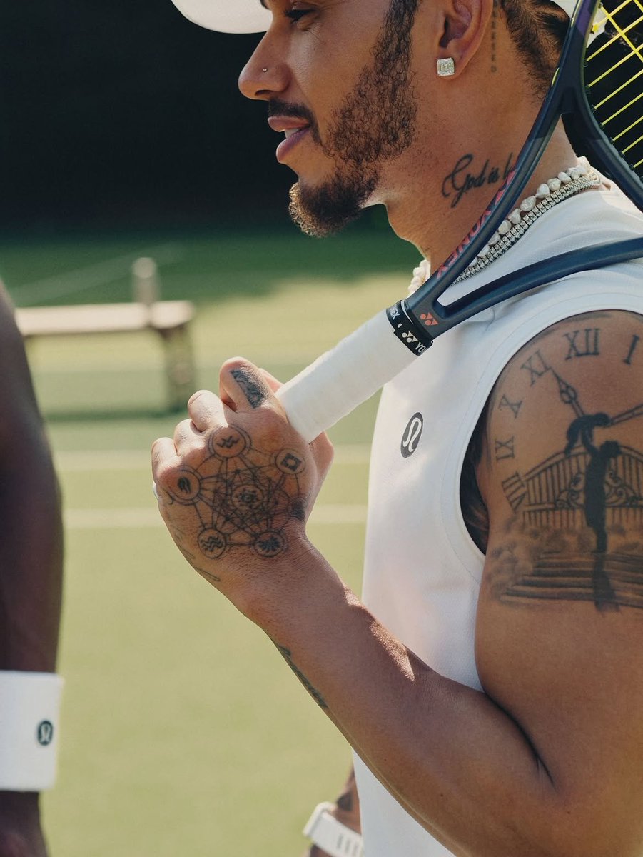 LH44Fanpage8's tweet photo. Sir Lewis Hamilton https://t.co/Rw8FD1rQil