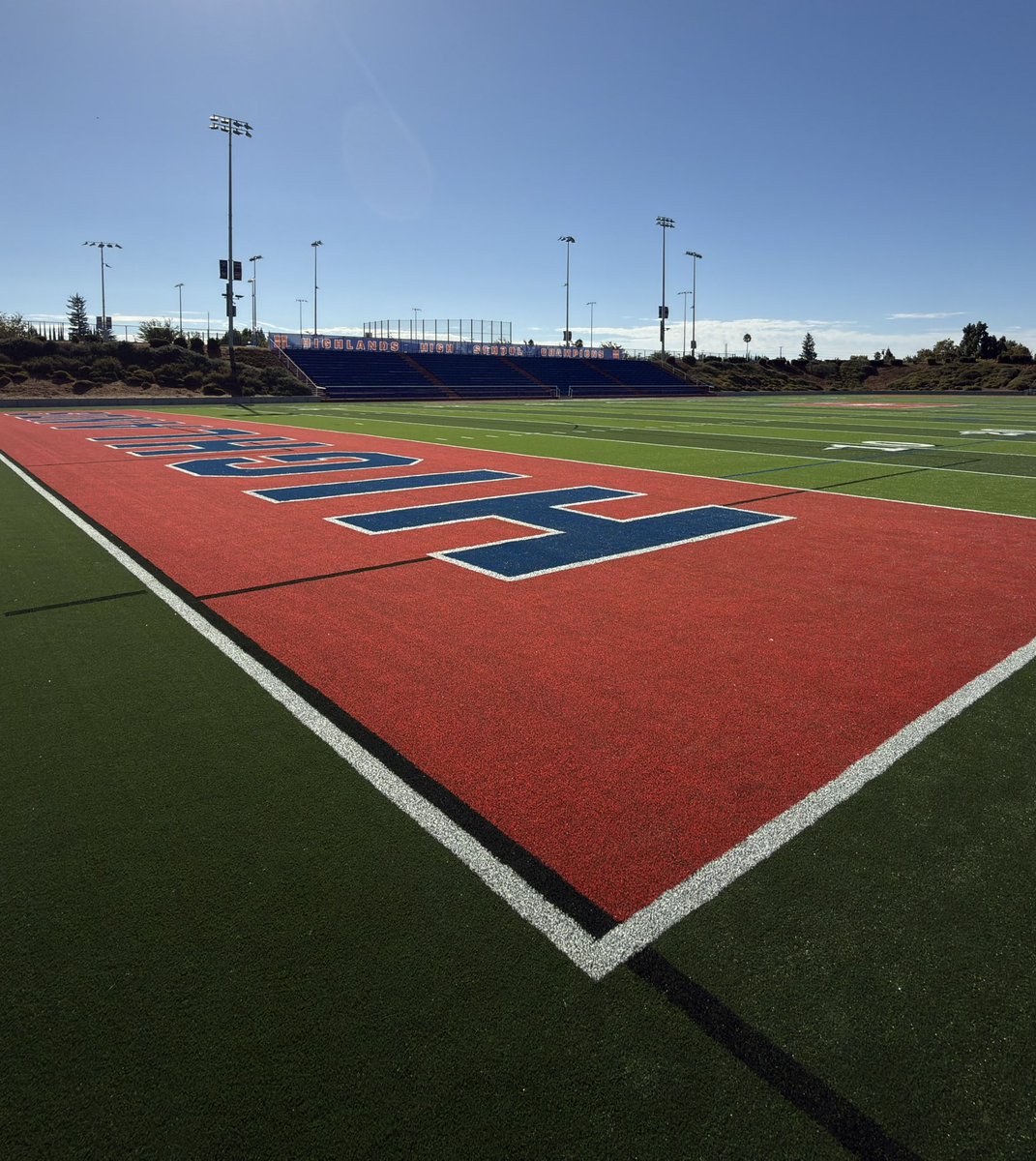 SenatorAshby's tweet photo. Celebrating a big upgrade for Highlands High School! Team Ashby joined the community for the ribbon cutting of the new turf replacement. Creating better spaces for students to learn, compete, and thrive! @twinriversus https://t.co/2eBoL9S9rQ