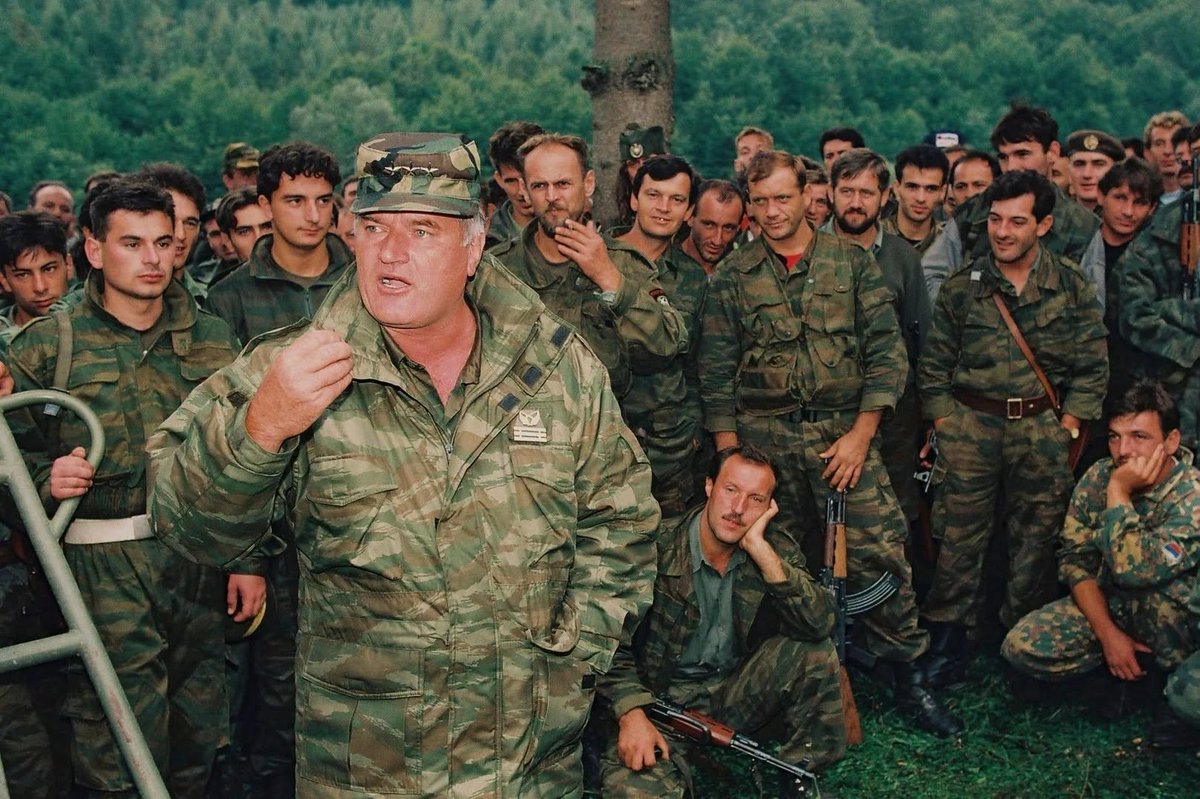 Acnorthall's tweet photo. General Ratko Mladić, who headed the Army of Republika Srpska (VRS) during the Yugoslav Wars, has died 27 August 2026 aged 84.
#RatkoMladić #Yugoslavia #Serbia #Srpska https://t.co/YGqcS1ik4Z