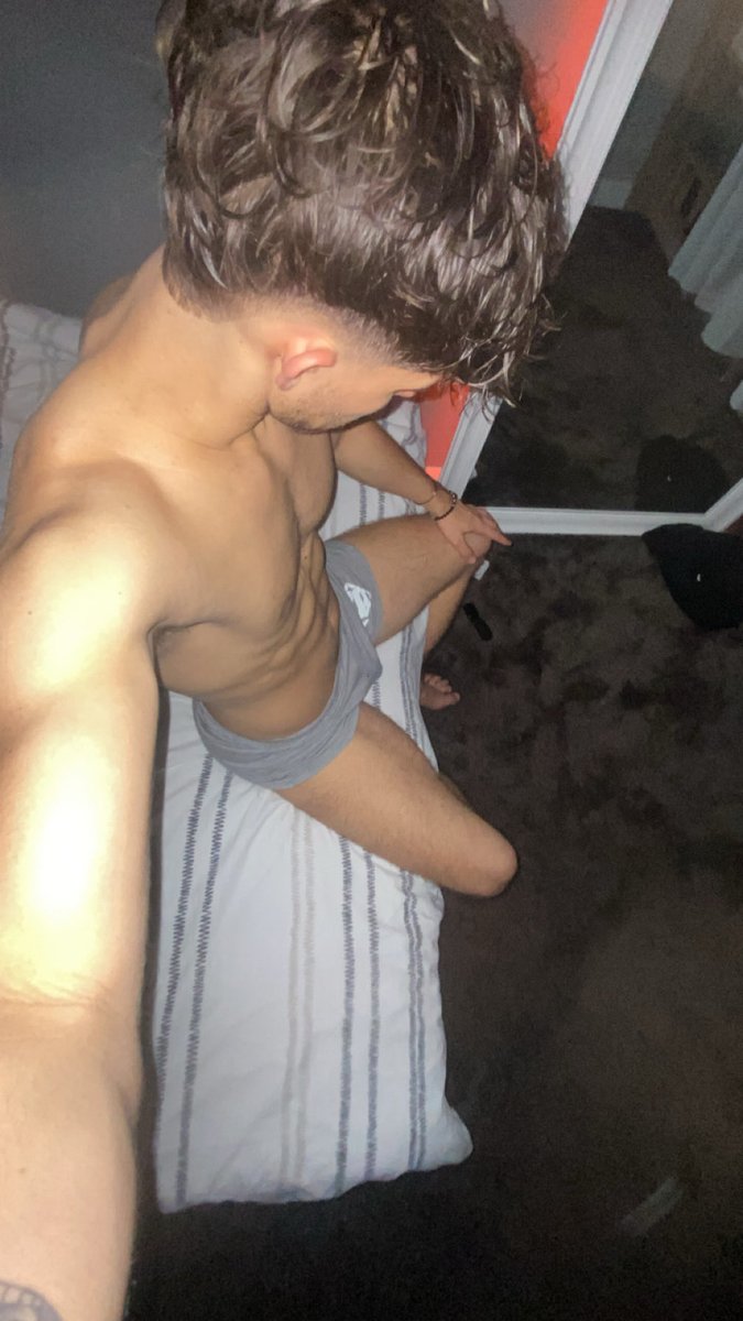 max4playy's tweet photo. Recto dans boxer superman
Rt et je t’envoie le verso dans tes DM 😏🍑 https://t.co/DdFMrAnX2O