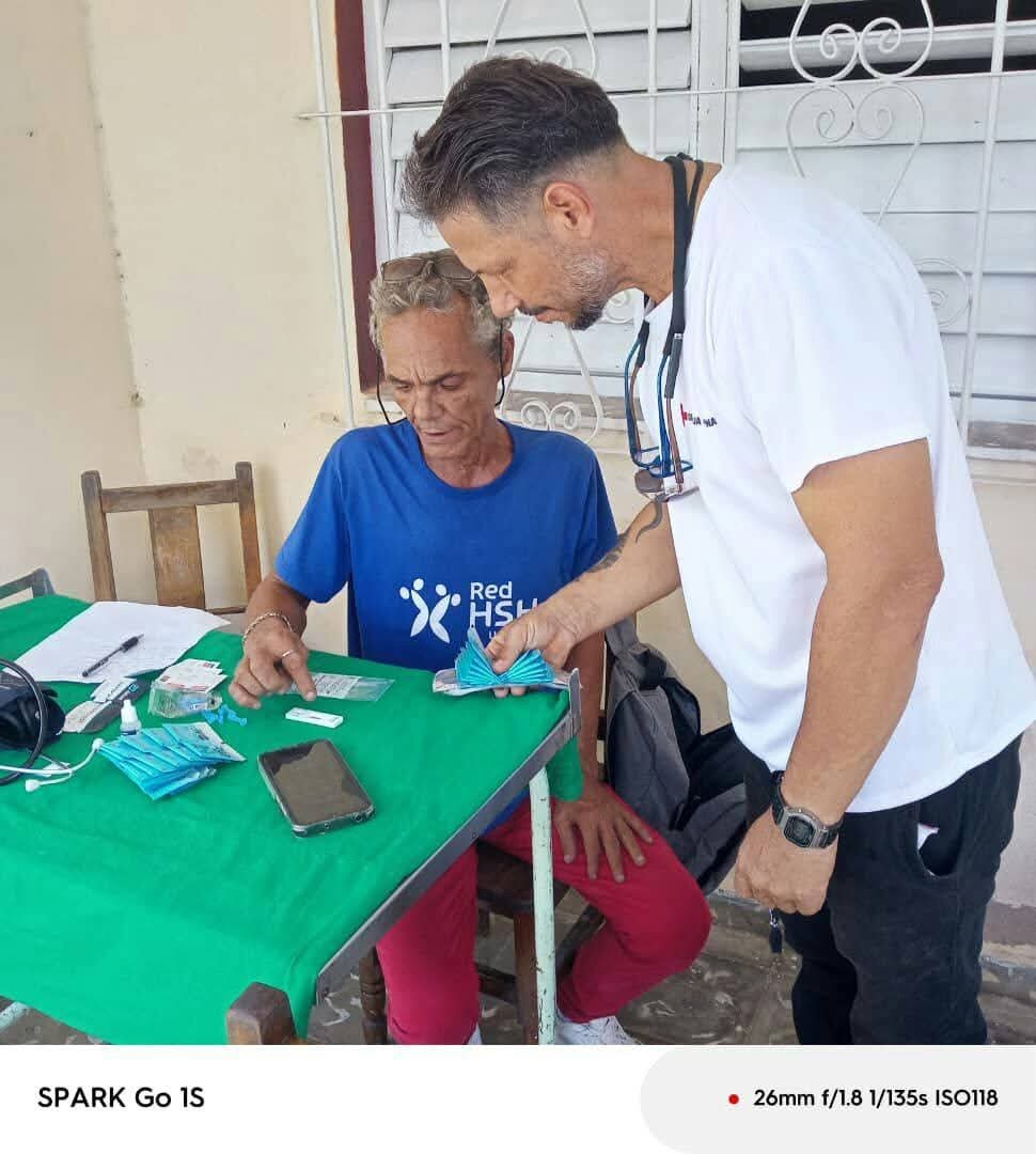 AmadorBorrego's tweet photo. Hoy desde la Circunscripción 35 del CP 2 del municipio #Guanajay, participa activamente Salud, en la activación del Full de la Red Juvenil Comunitaria. Actividades educativas, de prevención y de capacitación empoderan a esta comunidad, para seguir defendiendo la Salud. #Artemisa https://t.co/KXKLwJRMrY