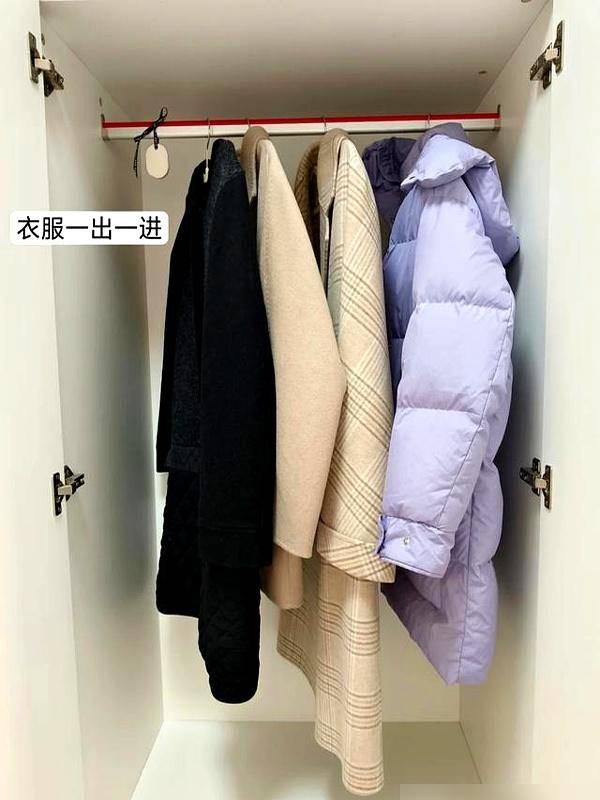 paty25111's tweet photo. Just folded the last batch of laundry and found a hidden candy in the hoodie pocket. Small wins make messy days way sweeter ， https://t.co/YGptgpAcAg
