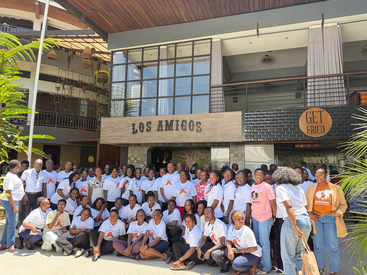 EEYMO207's tweet photo. Deeply privileged to have joined the 3-day Girl-Centered Advanced Training by @girlrising.
It was a beautiful space for reflection, connection, and honest dialogue on championing girl-centered programming.
#GirlRising #GirlsFirstSummit https://t.co/JD2pgKmFGj