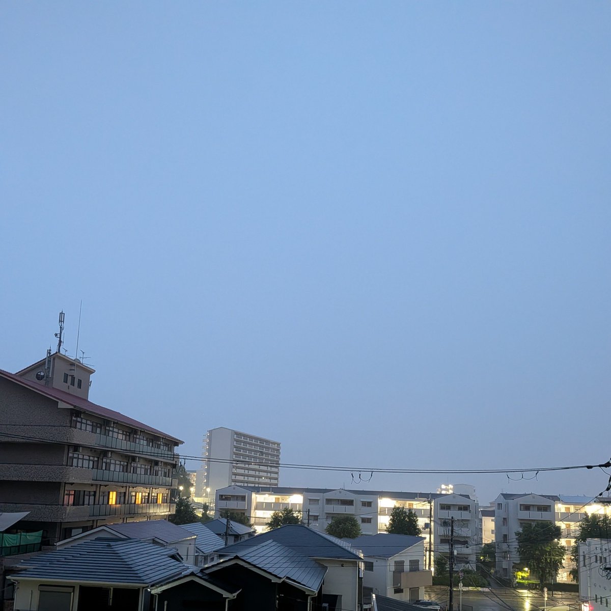 whi0723's tweet photo. お早うございます🙂‍↕️

令和8年8月28日(金) 午前5時25分 大阪北部は大雨☂、気温24.2℃

今朝の一枚
『オールド・タイム・レディ/マリア・マルダー』(1973)

皆様、良い一日をお過ごし下さい👍

#イマソラ
#Maria_Muldaur https://t.co/hV3rhn9Iaw