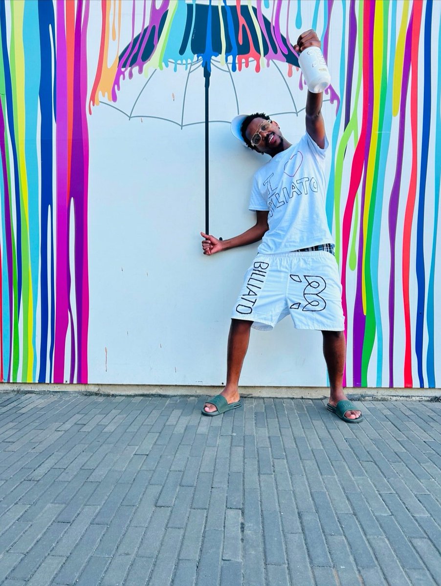King_LS69's tweet photo. @casspernyovest #Billiato10K. https://t.co/H18th9wwlh