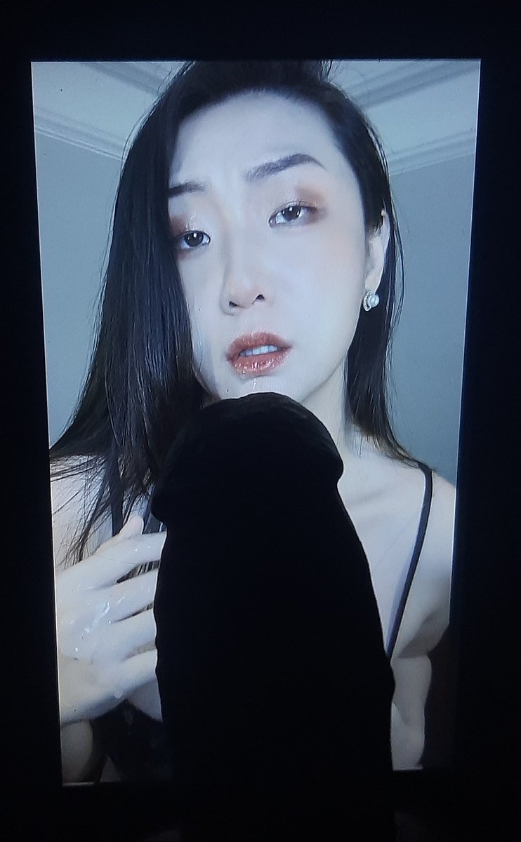 whybjir's tweet photo. Mommy chindo💦💦🥵🥵🥵

#kontolin #kontolinfoto #cocktribute #cumtribute #pejuhin #pejuhinfoto #kontolbrondong #bacol #kontolsma #pejuhinchallenge #vcs #sange #crot #crotinfoto #crotin #bacoltobrut #tobrut #kontolinmuka https://t.co/pZoIVzSz4G