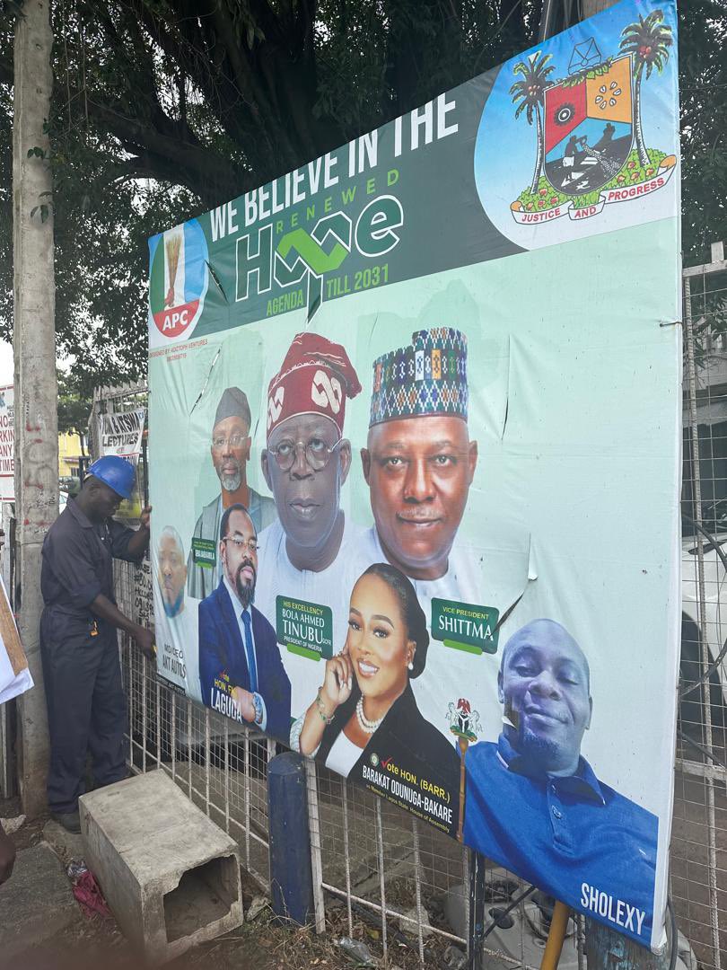 lasaaonline's tweet photo. The Lagos State Signage and Advertisement Agency (LASAA) wishes to address recent allegations insinuating that the agency selectively removed campaign billboards and posters belonging to a particular political party. 

Thread👇🏾‼️ https://t.co/MqPuqUGJhF