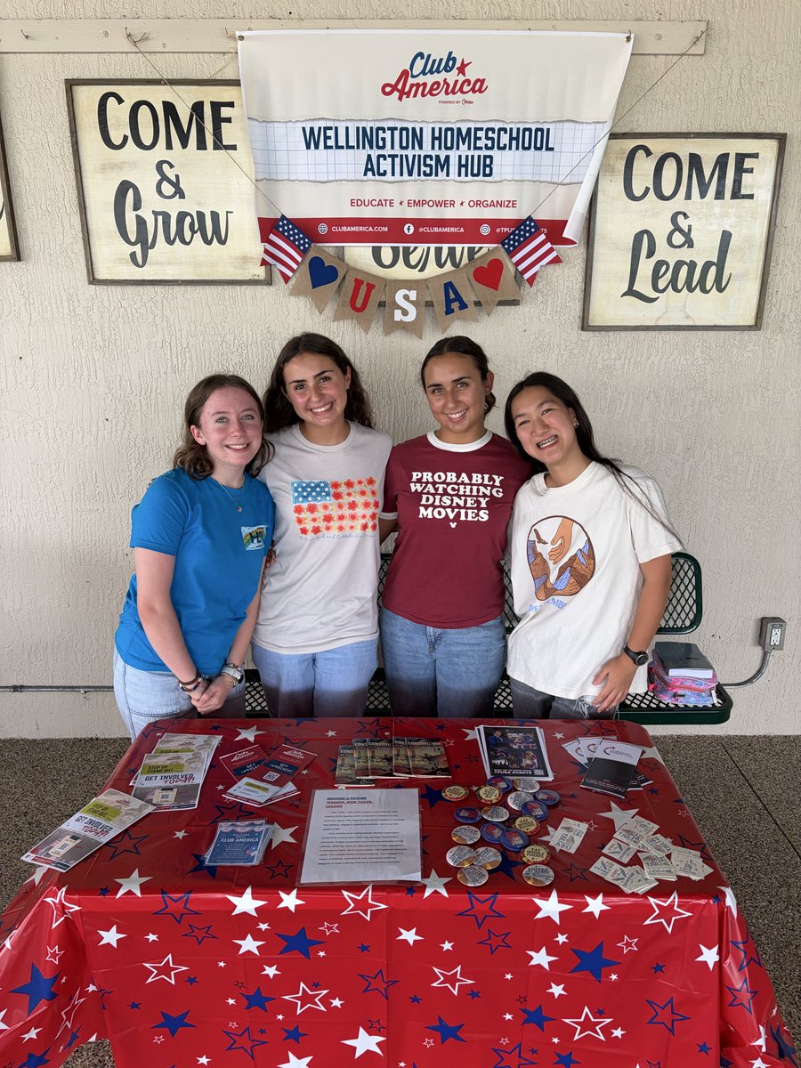 kelseymwestberg's tweet photo. Wellington Activism Hub showed UP today at their local homeschool community event!! So proud of these amazing leaders🇺🇸🌴🤩 
@TPUSA | @tpusastudents https://t.co/KJ32PrkZoN