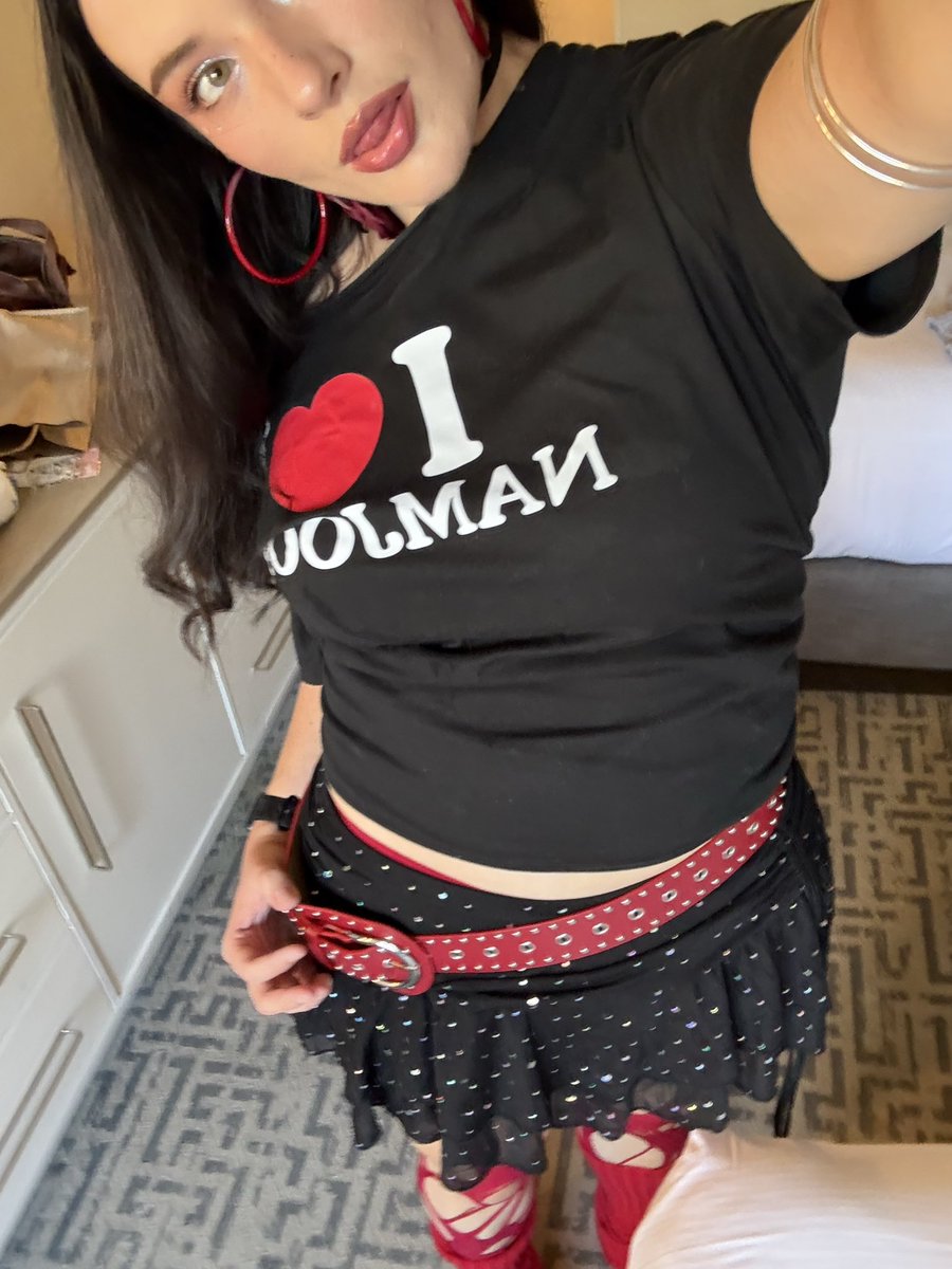 joonsskybison's tweet photo. posting my fit here too hi https://t.co/UnfHVsYuHf