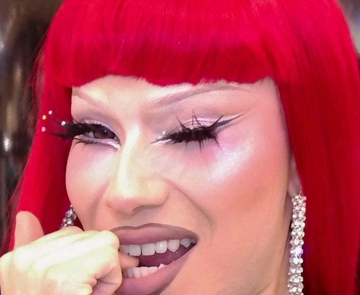 Drag_Crave's tweet photo. Jorgeous looks stamped in new photos. https://t.co/Z96s0rOz0Q