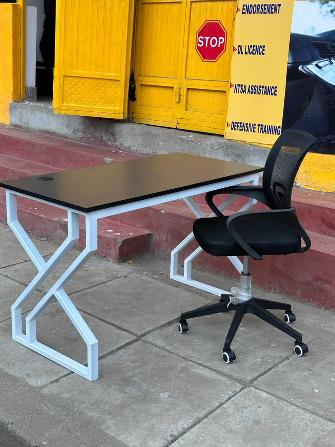 virginHoffice's tweet photo. 1.2m office desk &amp; secretarial chair set   
Price:kshs 14,999/=   
Call/WhatsApp: 0703925459   https://t.co/hHmgNMG6My
We deliver countrywide in Kenya

Acheampong Luke Shaw #TransformingLives Hasan Piker #BBNaija #icttransformation Barco #KatibaAt16 Nepal tyranny of small numbers https://t.co/e0ykmGpmI3
