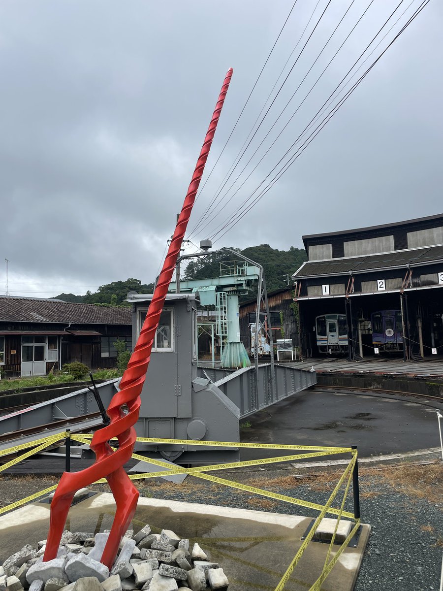 mithuyoshi's tweet photo. 美味しそう!
僕は去年行きましたが浜松良いとこですよね。新谷かおる先生や松本零士先生好きだと航空博物館はテンション上がりますね。建物裏ではブルーインパルスの発着も観られるし。『シン・ハママツ計画』と題して市役所には巨大なエヴァがあったり遠いけ天竜浜名湖鉄道天竜二俣駅まで行くと劇場版に出て来た電車台なんかもあって楽しかったのでまた機会があれば是非。