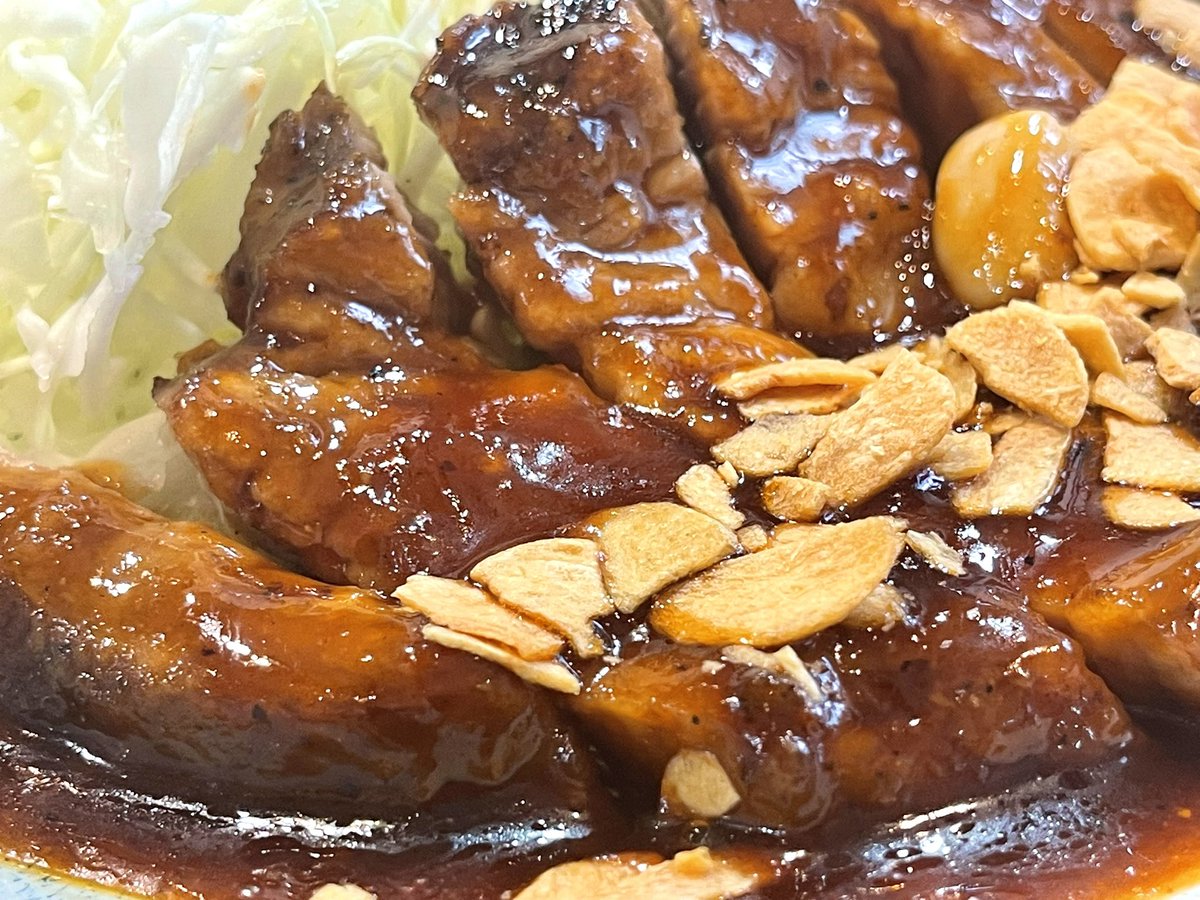 uncoman65's tweet photo. きのうの昼メシ🤤 https://t.co/MqLfjF6R6Q
