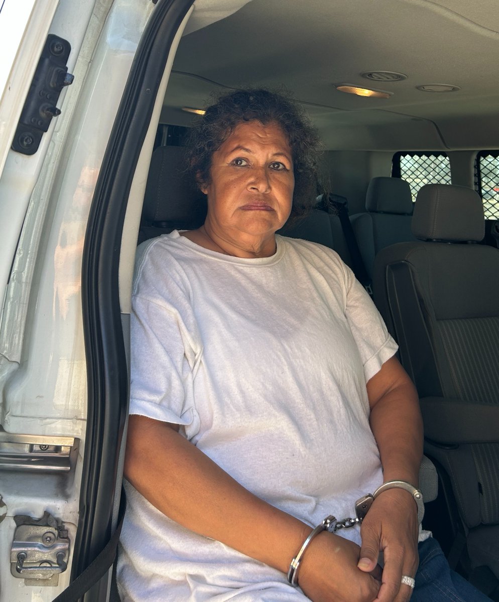 EROLosAngeles's tweet photo. 🚨ICE Los Angeles arrested Maria De Jesus Meza Morales, 57, of the Mexico, Aug 26. Meza has previous arrests for inflicting corporal injury on a spouse, DUI, trespassing, and possessing a controlled substance. She is in ICE custody pending removal. https://t.co/7lQHUVl0vX