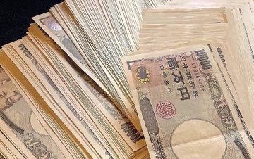 xr6c7's tweet photo. 悩みを抱えた結果...国や環境のせいにしていませんか？😭

5人に42マ ン、プレゼント📢

”い い ね＆ふぉろ＆りぽすと”で参加できます❗

アマギフ、現金、ペイペイ💰【🍀ガチ🍀】本物が救います。 https://t.co/RtlqvW6C3X