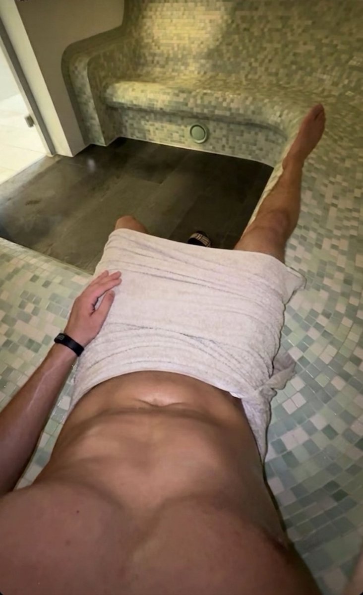 kanackoo's tweet photo. sauna alleine bockt nicht #gay #gaygerman #gaygermany #gaypasif #gayaktif #turkgay #gayturk #turk #german #bulge #feet 
#whitesocks #socks @gayarabul #hamburg @gaybulgeler @gaybulucu @GayVideos123 #behaart #wixxen #latte #hairy #arab #vers #ungeoutet #aktiv #passiv https://t.co/CTSqsk0zGv
