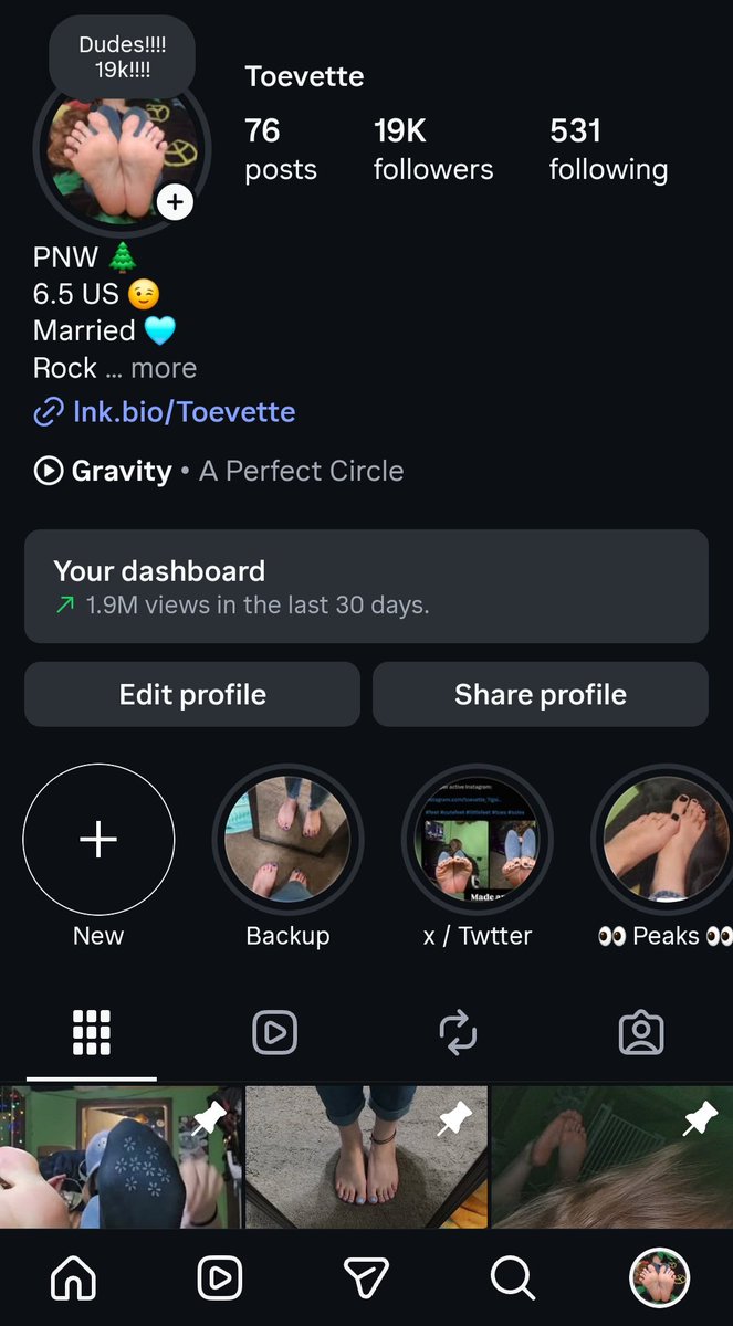 _Toevette's tweet photo. Just hit 19k on my Instagram!! 
That's where Im most active - come peep my toes 😈😘

https://t.co/kFjjZgcXsW

-
#feet #foot #soles #dirtysocks #cutefeet #littlefeet #sockremoval https://t.co/odV4h2EHFq