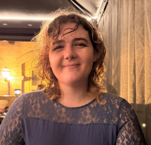 SPVQ_police's tweet photo. #DISPARITION | De Leila Paddack-Trudel, 25 ans | Elle se déplacerait en transport en commun et en vélo locatif | Elle pourrait se trouver dans le secteur de Montmorency et dans d’autres secteurs de la ville | Raisons de craindre pour sa sécurité | Détails: https://t.co/8IdQHga9m1 https://t.co/YgIToYyCqI