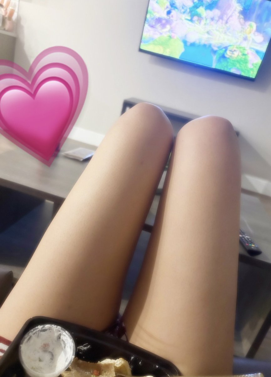 kxttzzz's tweet photo. send threats :((( 

#cnc #rapethreats #lightskin #alt #rapekink #puppy
also lightskin af dong get it twisted lol https://t.co/CsLfFs4fR4
