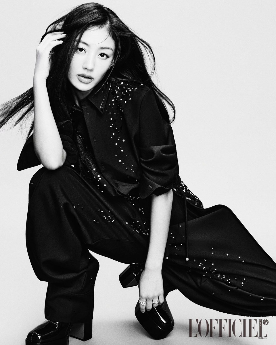 JihyoUnion's tweet photo. Jihyo will appear in L'Officiel Korea magazine's special YK Edition released on September 7th

#지효 #JIHYO #ジヒョ https://t.co/rqjyWeAEuf