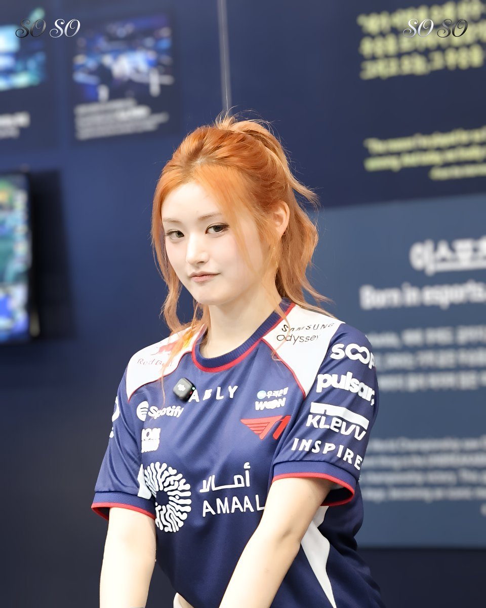 AT1_ATHANA's tweet photo. 260718
T1 Booth with ATHENA!

#아테나 #ATHENA #피프티피프티 #FIFTYFIFTY https://t.co/Q5kVZ8AXkQ