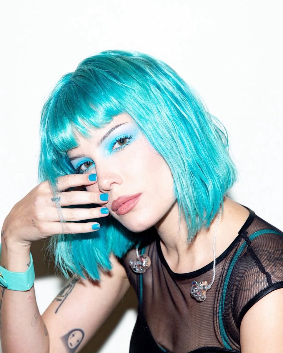 TheePopCore's tweet photo. Halsey has now surpassed 100M RIAA Certifications

Songs:
18x Platinum - Closer
14x Platinum - Without Me
Diamond - Bad At Love
7x Platinum - Eastside
5x Platinum - Him & I
4x Platinum - You Should Be Sad, Now Or Never
3x Platinum - Graveyard, Gasoline, Colors
2x Platinum - New Americana, Nightmare, Be Kind, Castle, Alone
Platinum - Could Have Been Me, Forget Me Too, Life's A Mess, Walls Could Talk, Hold Me Down, Boy With Luv, Die For Me, I’m Not Mad, The Feeling, Eyes Closed, Hurricane, So Good, Control, Sorry, Ghost
Gold - I Am Not A Woman, I'm A God, Finally // Beautiful Stranger, Is There Somewhere, Not Afraid Anymore, The Other Girl, Roman Holiday, Cooling Down, Still Learning, 11 Minutes, Young God, Strangers, Haunting, Trouble, Drive

Albums:
2x Platinum - Hopeless Fountain Kingdom, Badlands, Manic
Gold - If I Can't Have Love, I Want Power

Total: 109.5M