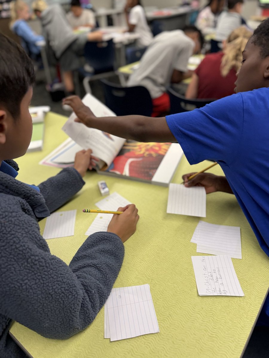 MrsBennett_GE's tweet photo. Student conversions and collaborations were 🔥🔥💯 using Summary Salad #Lead4ward strategies! @MrsRFiore @HumbleISD_GE @Angela_bland1 https://t.co/sqLt7qhCME