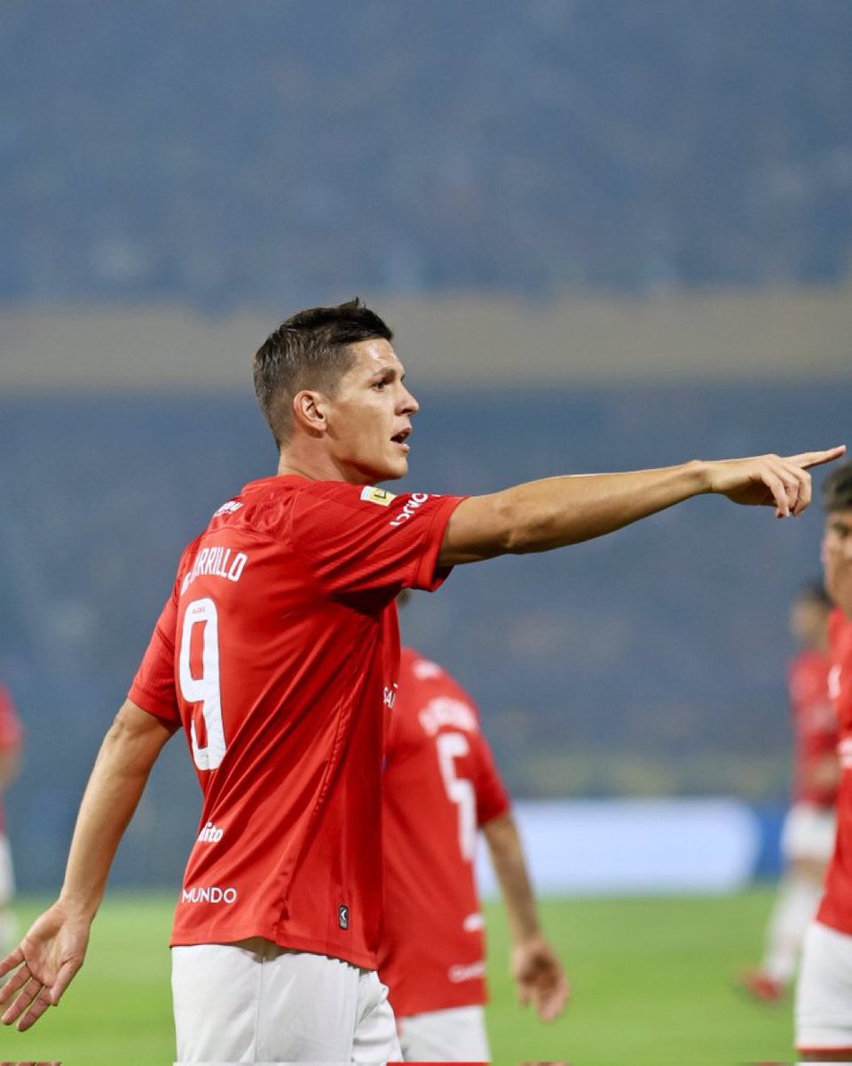 ElPiojoDelLeon's tweet photo. No se que será de mi vida el día que este tipo no juegue más al fútbol. 

Te voy a amar hasta que me muera. https://t.co/Xiwd4zVfF4