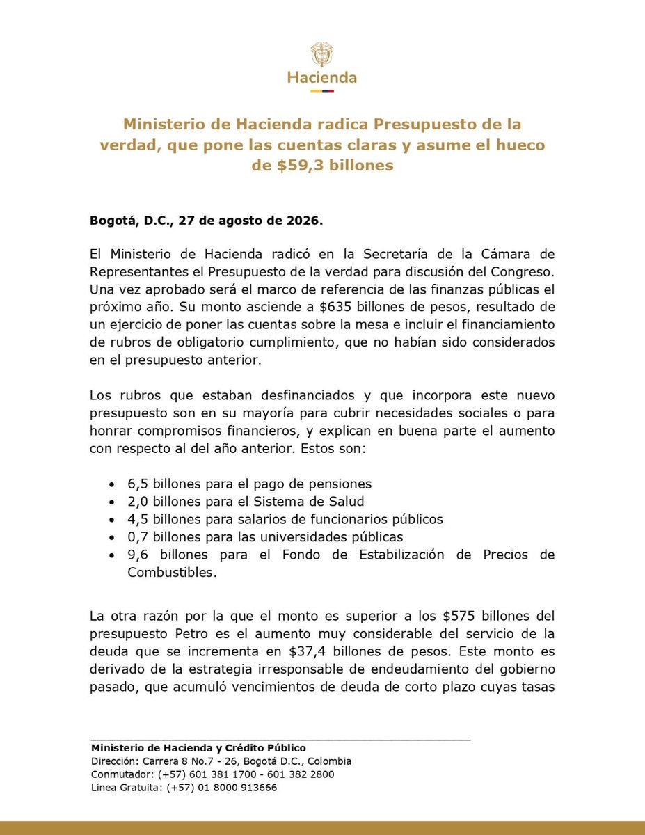 Melquisedec70's tweet photo. Bueno, pues el señor @MinHacienda @miguel_gomez_m explica por qué aumentan el presupuesto nacional frente al que había radicado el pasado gobierno, y que fue devuelto por el Congreso.
Básicamente, hay partidas billonarias que no se habían incluido, cifras que no aparecían y otras que eran mayores a las que decían.
Ejemplo, el número de funcionarios: reportaron 99.001 cargos cuando son 107.927 reales.