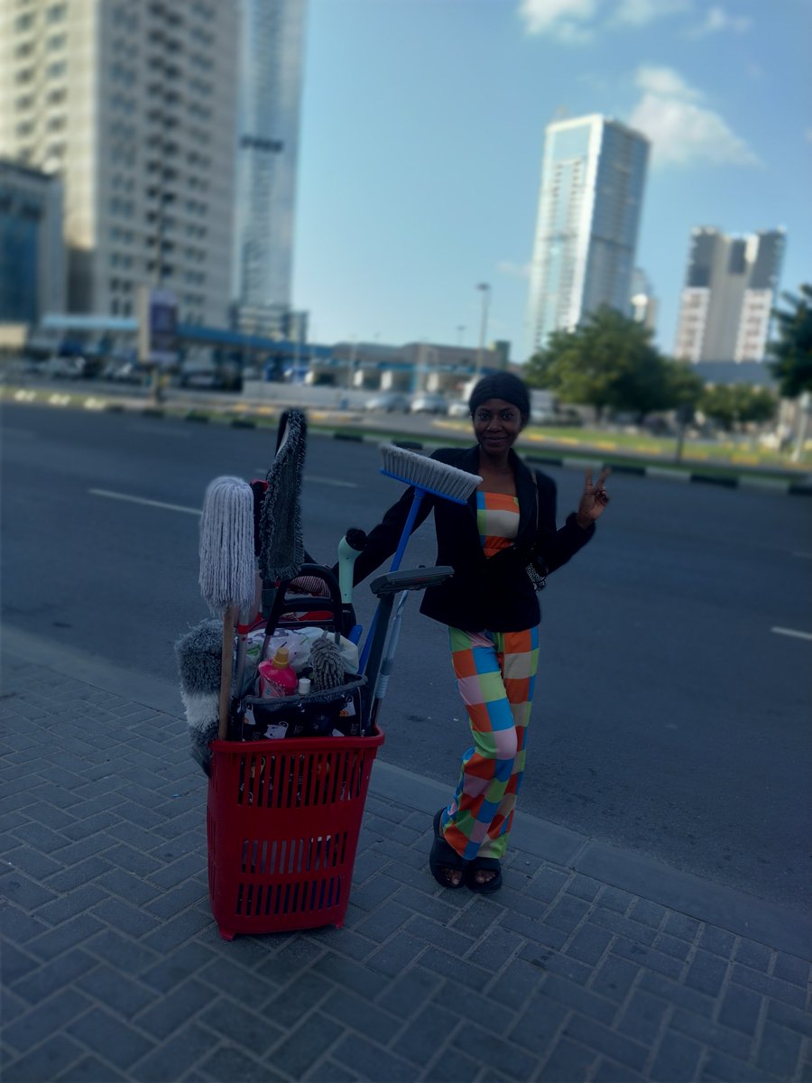 SugarliciousR's tweet photo. To my UAE 🇦🇪 self I tried very hard to give you a better life, but my country and it banking system @myaccessbank and services providers @MTNNG Failed me 😭 pls help @Verydarkman 😭 @thatverydarkman @davido  @NGRSenate @officialEFCC @cenbank #Accessbank #Verydarkman #Davido https://t.co/30As1UP5Od