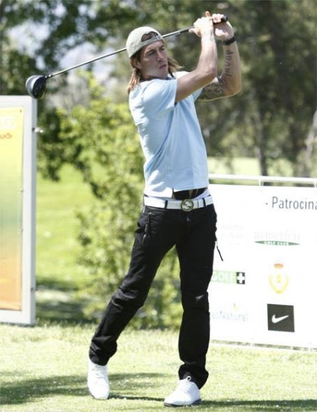 lukamosparadise's tweet photo. releasing my favorite sergio belt moments 🙂‍↕️ my man had that fashionista DAWG in him https://t.co/P9Hu99Yfil