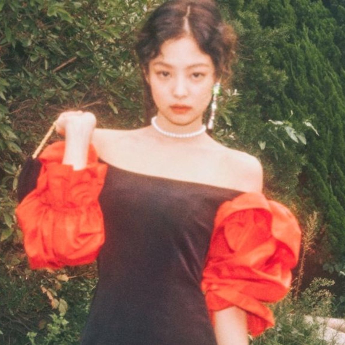 jenniethinker tweet picture
