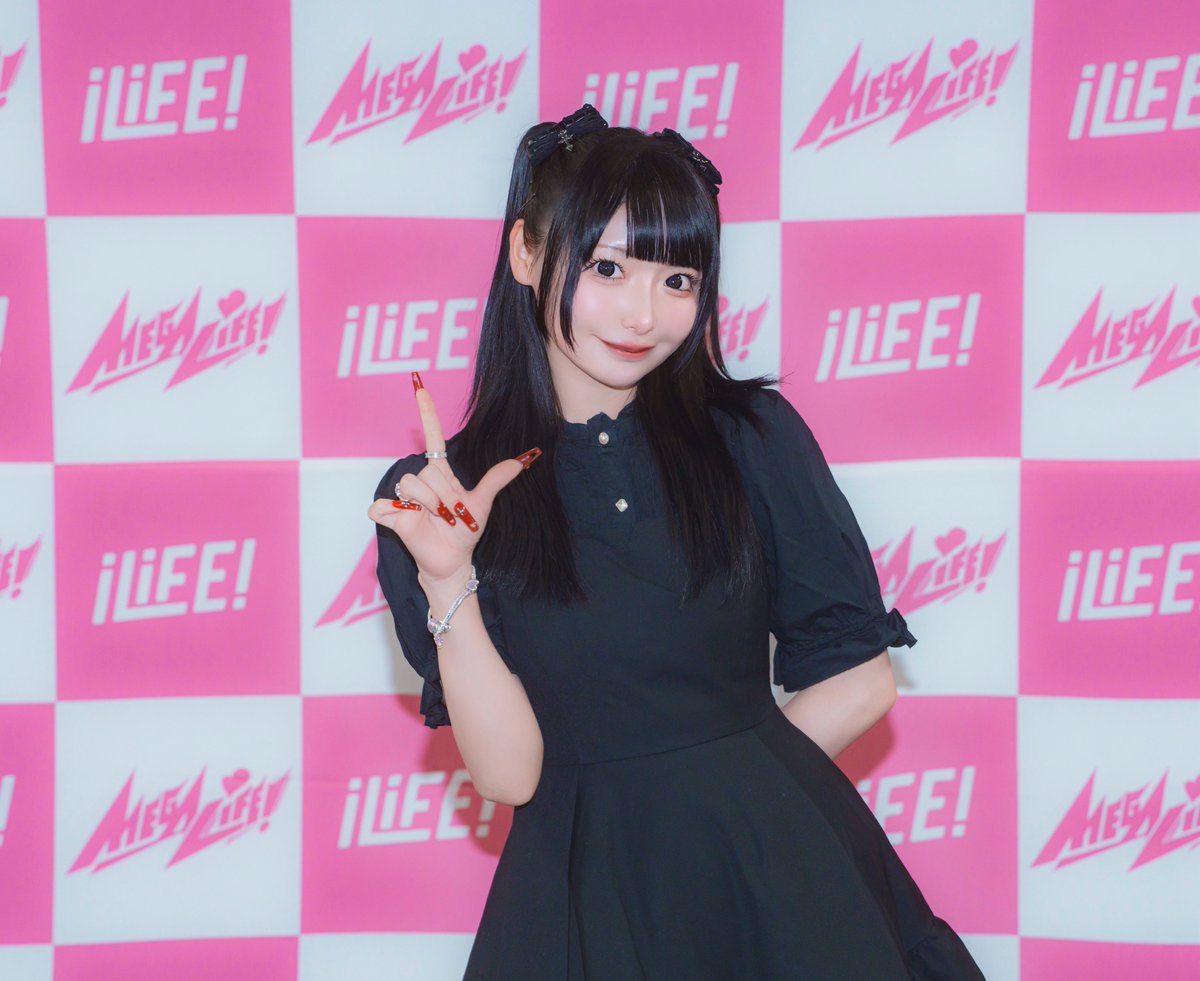 rizu_adamth's tweet photo. あいどるらいふ♡ https://t.co/FlwtmEFcad