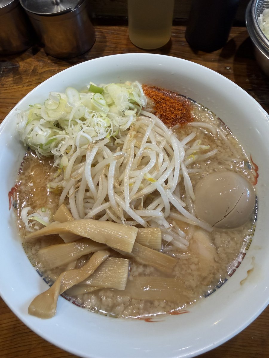 raaaaaaamen_man's tweet photo. ホープ軒さんでラーメン。朝からのホープ軒最高過ぎる。24時間て素敵。

#ホープ軒 https://t.co/Ug3h1XT30L