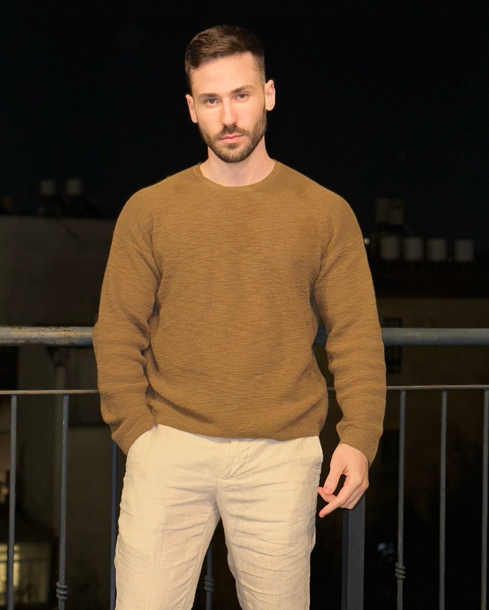 YoavEvens's tweet photo. Being this superior comes naturally. https://t.co/Z5WtFJvmwc