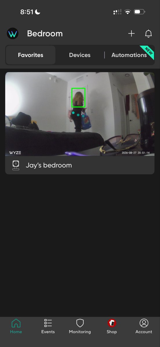 MsTrusteeJ28's tweet photo. Evidence @WyzeCam my camera was interrupted again as there was clearly a problem with my camera again https://t.co/DcTYy92ofw